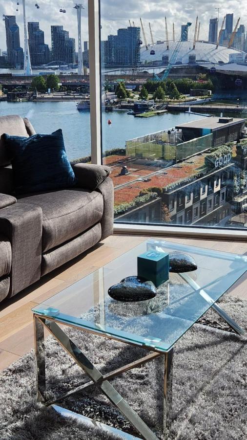 Luxury 2 Bed Apartment Excel Londra Esterno foto
