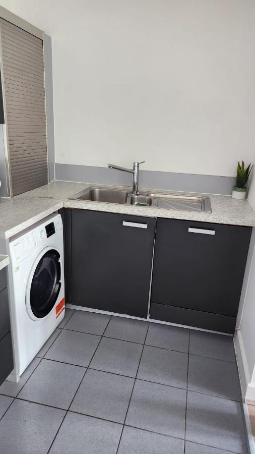 Luxury 2 Bed Apartment Excel Londra Esterno foto