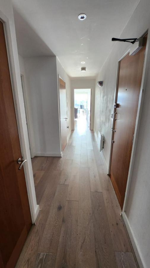 Luxury 2 Bed Apartment Excel Londra Esterno foto